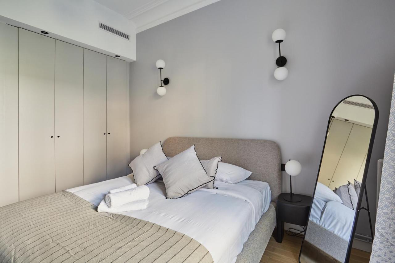 Apartment Concorde Madeleine By Studio Prestige Paris Exterior photo